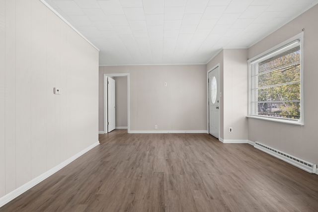 233 Wildwood Drive, Round Lake Beach, IL 60073