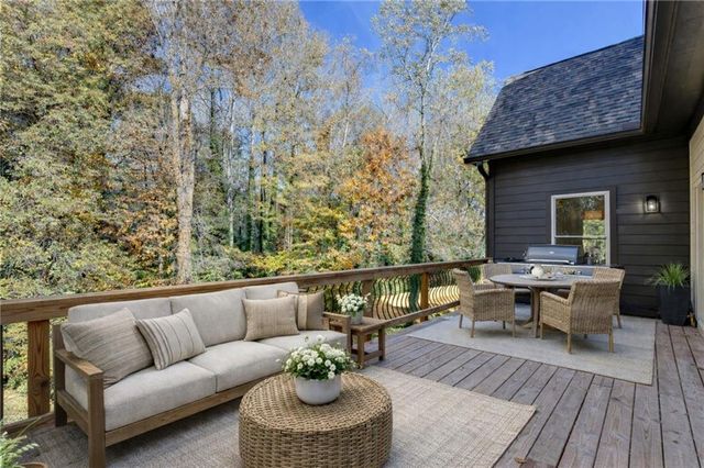 4557 Duncan, Sugar Hill, GA 30518