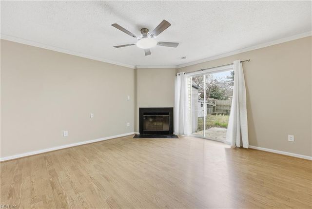 4248 Lindberg PL, Virginia Beach, VA 23453