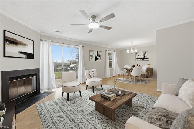 4248 Lindberg PL, Virginia Beach, VA 23453