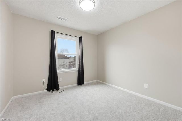 4248 Lindberg PL, Virginia Beach, VA 23453