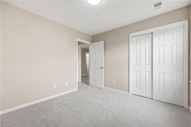 4248 Lindberg PL, Virginia Beach, VA 23453