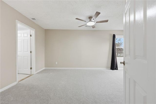 4248 Lindberg PL, Virginia Beach, VA 23453