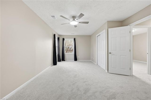 4248 Lindberg PL, Virginia Beach, VA 23453