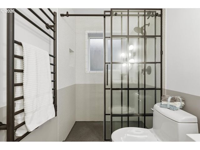 1400 Se Lava Dr Bldg A Dr 3, Milwaukie, OR 97222