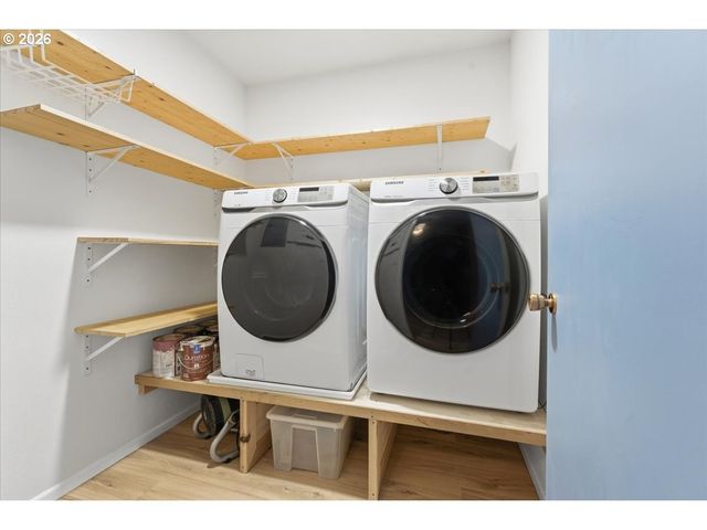 1400 Se Lava Dr Bldg A Dr 3, Milwaukie, OR 97222