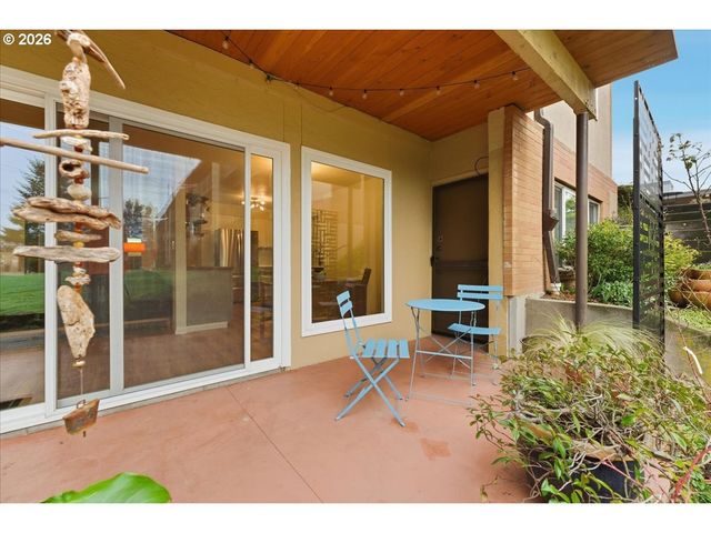 1400 Se Lava Dr Bldg A Dr 3, Milwaukie, OR 97222