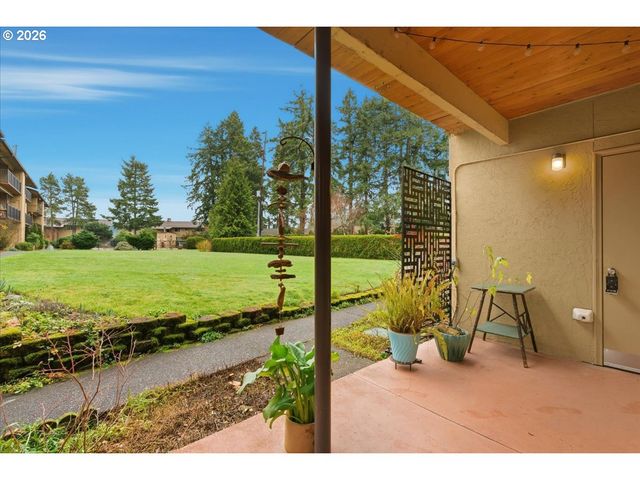 1400 Se Lava Dr Bldg A Dr 3, Milwaukie, OR 97222