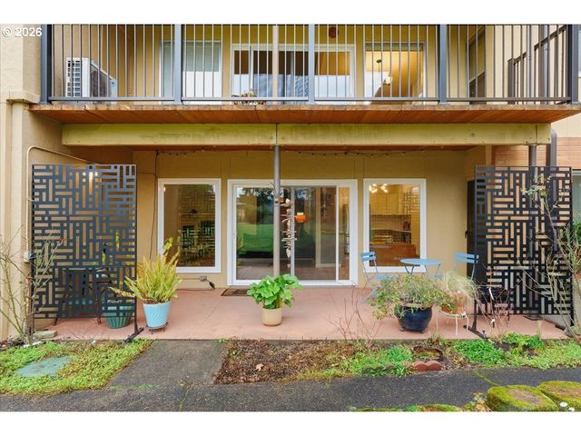 1400 Se Lava Dr Bldg A Dr 3, Milwaukie, OR 97222