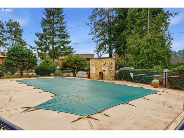 1400 Se Lava Dr Bldg A Dr 3, Milwaukie, OR 97222