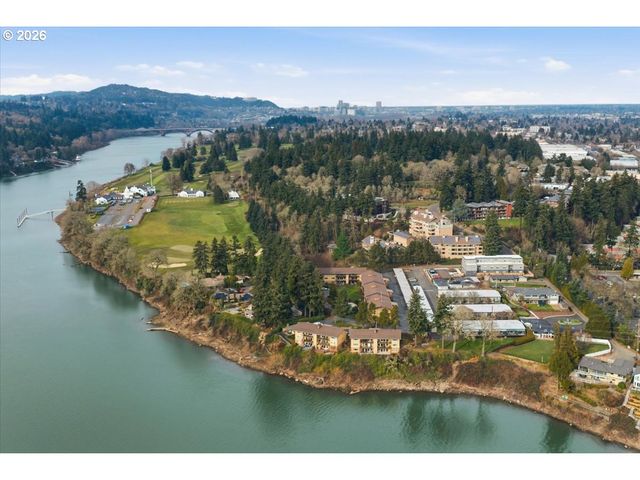 1400 Se Lava Dr Bldg A Dr 3, Milwaukie, OR 97222