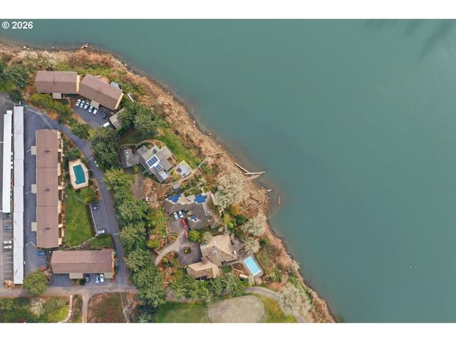 1400 Se Lava Dr Bldg A Dr 3, Milwaukie, OR 97222