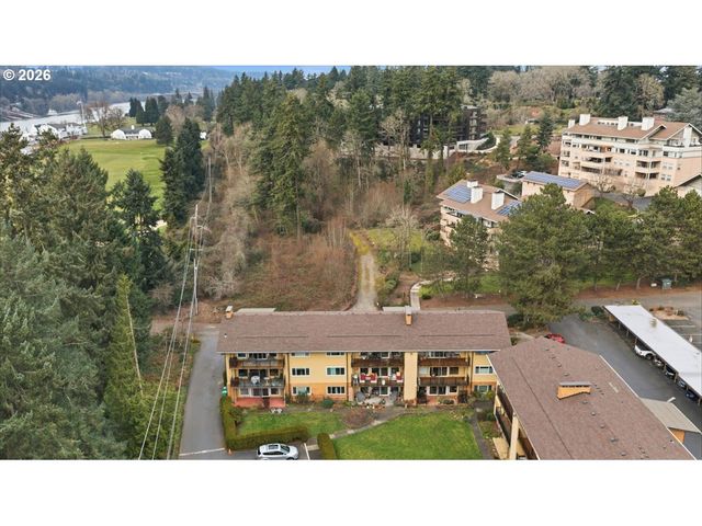 1400 Se Lava Dr Bldg A Dr 3, Milwaukie, OR 97222