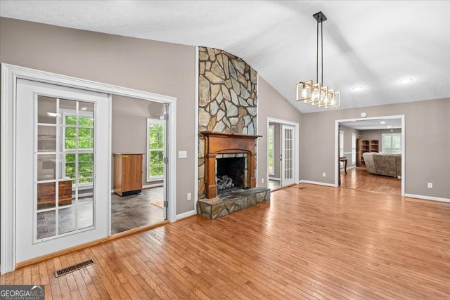 262 Roy Baynor Lane, Bowdon, GA 30108