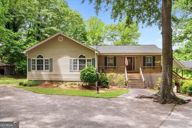 262 Roy Baynor Lane, Bowdon, GA 30108