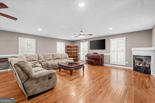 262 Roy Baynor Lane, Bowdon, GA 30108