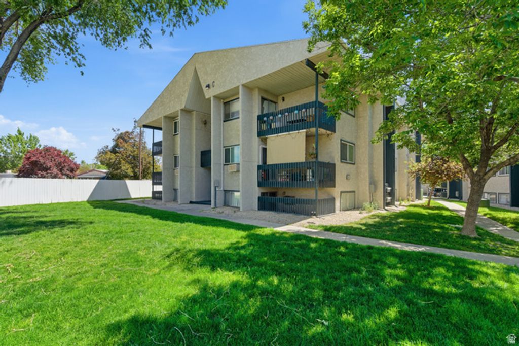 Image 1 of property listing at 269 E HILL AVE #2, Millcreek, UT 84107