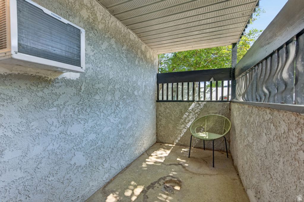 Image 19 of property listing at 269 E HILL AVE #2, Millcreek, UT 84107