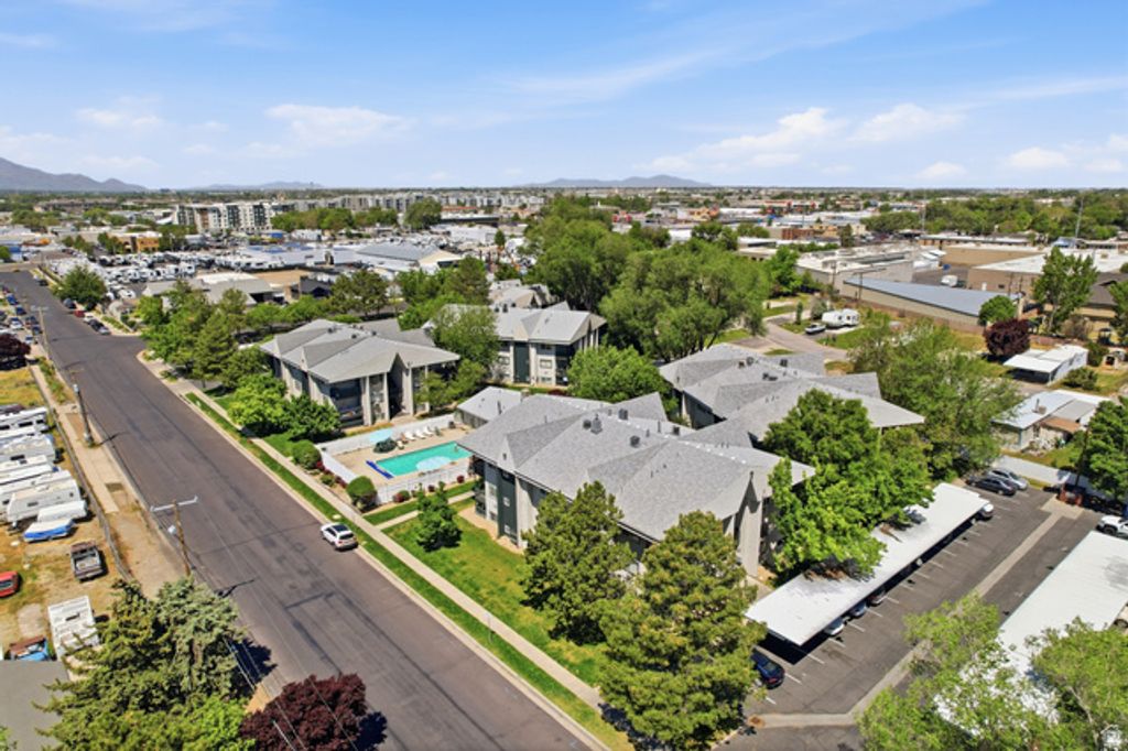 Image 25 of property listing at 269 E HILL AVE #2, Millcreek, UT 84107