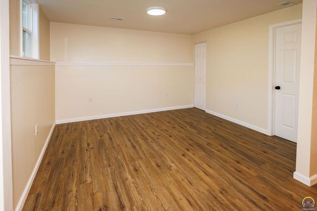 2409 SW Fillmore ST, Topeka, KS 66611