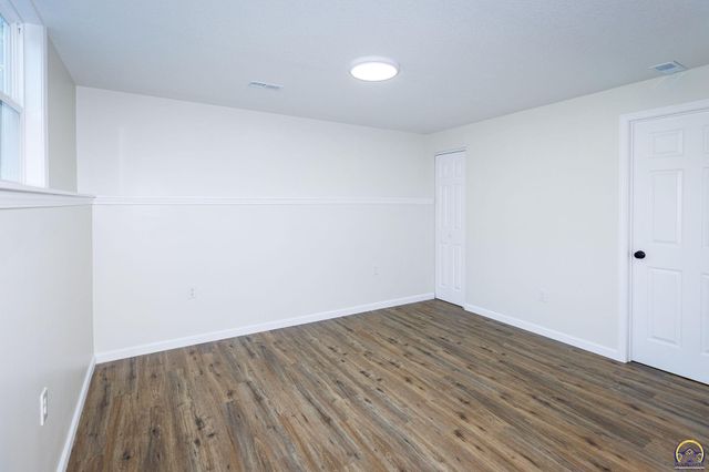 2409 SW Fillmore ST, Topeka, KS 66611
