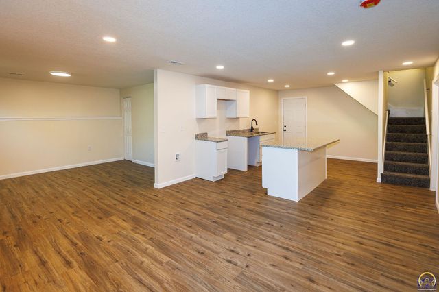 2409 SW Fillmore ST, Topeka, KS 66611