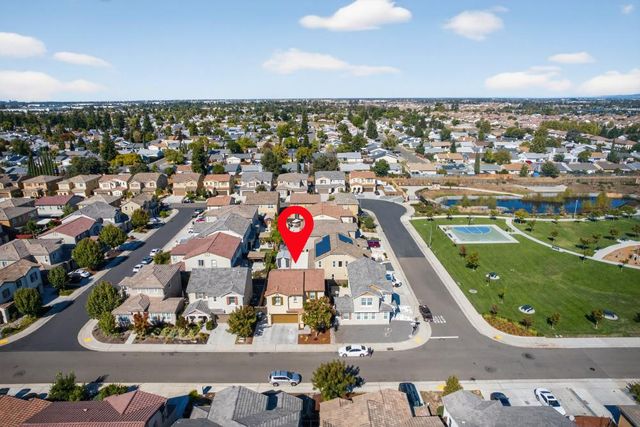 8733 Nakota Way, Sacramento, CA 95828