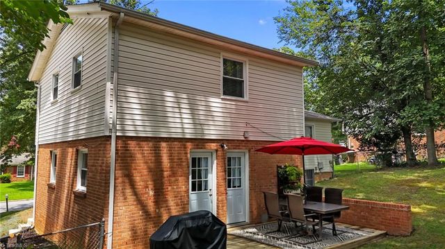 4119 Farmbrooke Drive, Greensboro, NC 27407