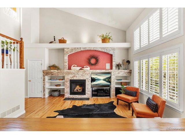 6091 W Utah Ln, Lakewood, CO 80232