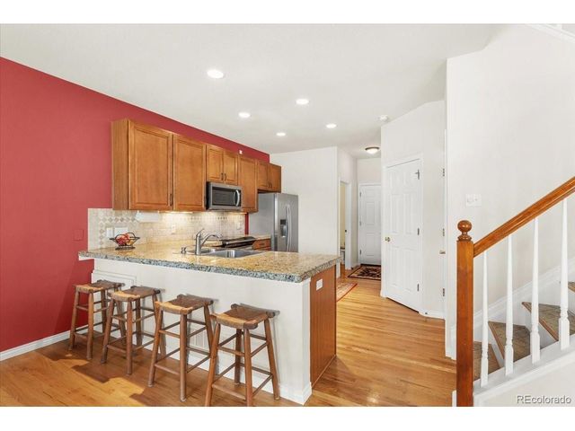 6091 W Utah Ln, Lakewood, CO 80232