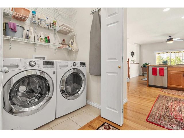 6091 W Utah Ln, Lakewood, CO 80232