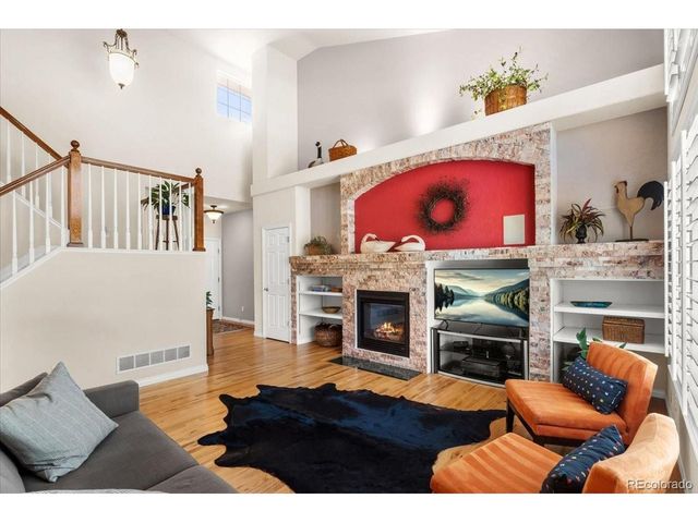 6091 W Utah Ln, Lakewood, CO 80232