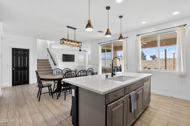 1762 E CIELO AZUL Way, San Tan Valley, AZ 85140