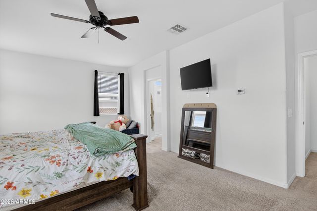 1762 E CIELO AZUL Way, San Tan Valley, AZ 85140