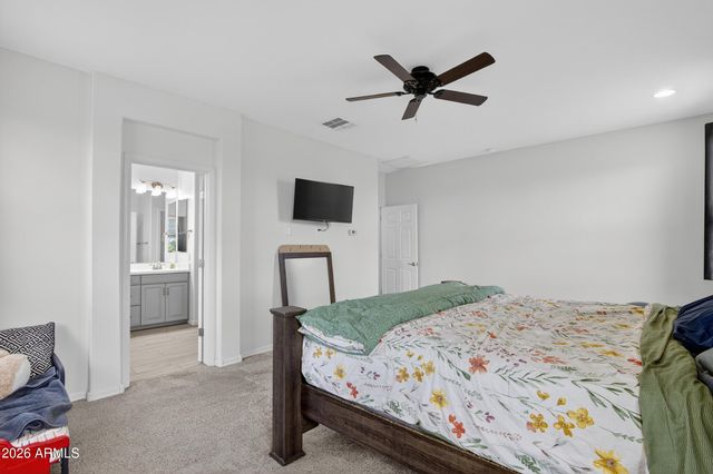 1762 E CIELO AZUL Way, San Tan Valley, AZ 85140