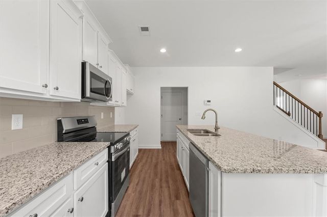 29 Edith Court, Statham, GA 30666
