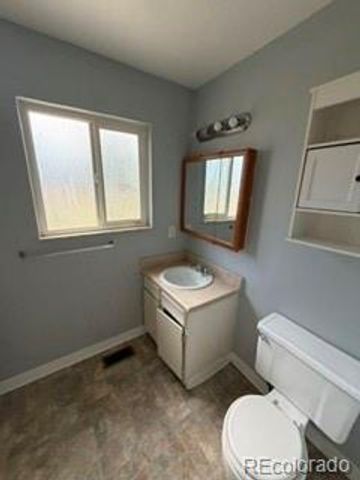 9748 Clayton Circle, Denver, CO 80229