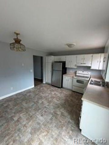 9748 Clayton Circle, Denver, CO 80229