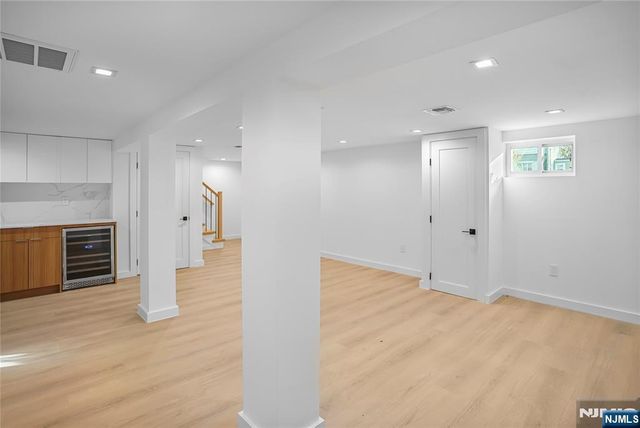 12-25 Eastern Drive, Fair Lawn, NJ 07410