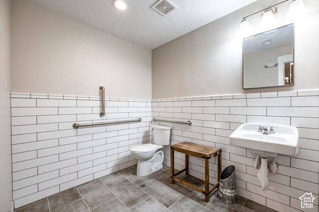 122 W WINCHESTER ST #102, Murray, UT 84107