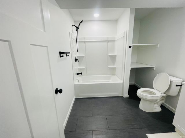 23884 Oak Dale Street, Elkhart, IN 46516