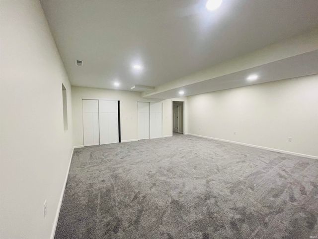 23884 Oak Dale Street, Elkhart, IN 46516