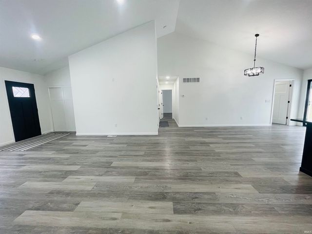 23884 Oak Dale Street, Elkhart, IN 46516