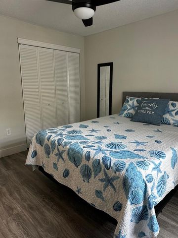 1159 FUNDY ROAD, Venice, FL 34293