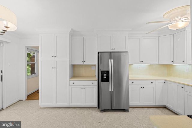 2925 BEAVERWOOD LN, Silver Spring, MD 20906