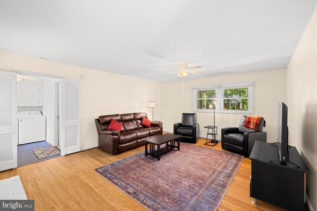 2925 BEAVERWOOD LN, Silver Spring, MD 20906