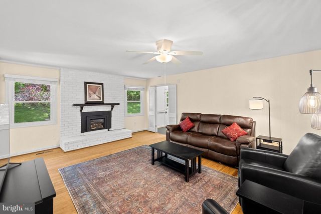 2925 BEAVERWOOD LN, Silver Spring, MD 20906