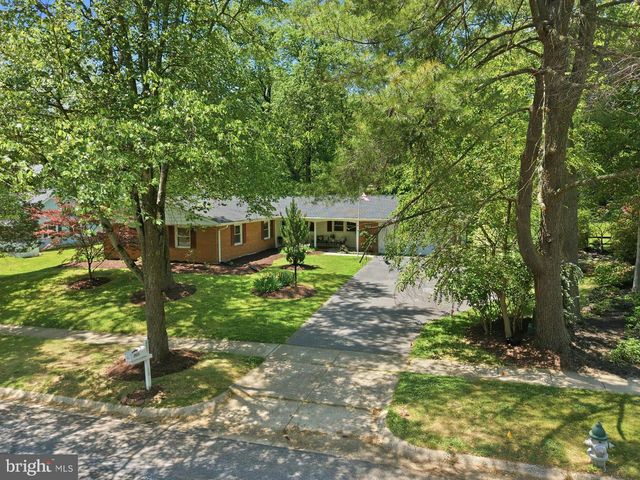 2925 BEAVERWOOD LN, Silver Spring, MD 20906