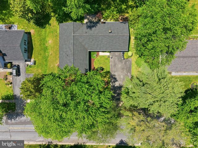 2925 BEAVERWOOD LN, Silver Spring, MD 20906