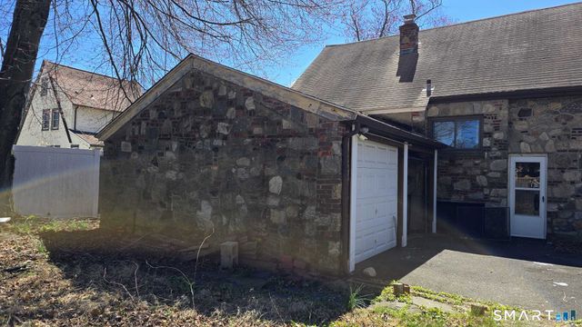 86 Placid Avenue, Stratford, CT 06615